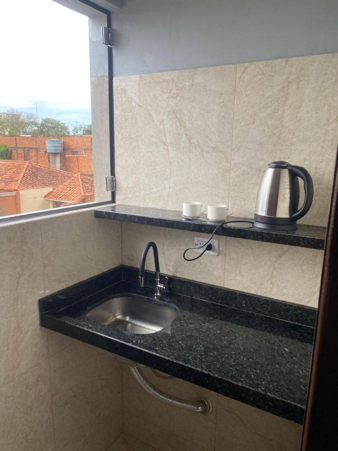 Espana Suites Hotel Ciudad del Este Bagian luar foto