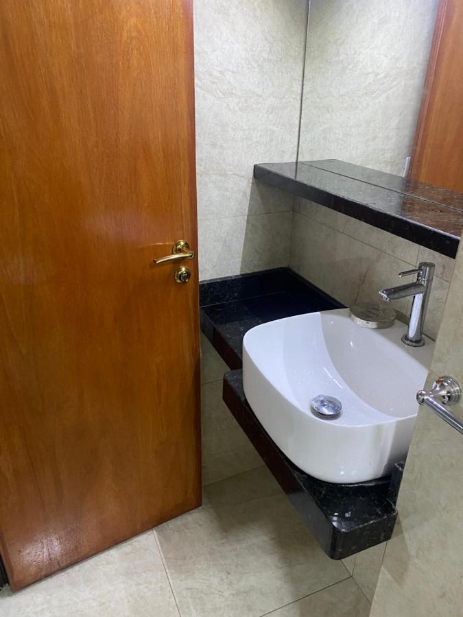 Espana Suites Hotel Ciudad del Este Bagian luar foto