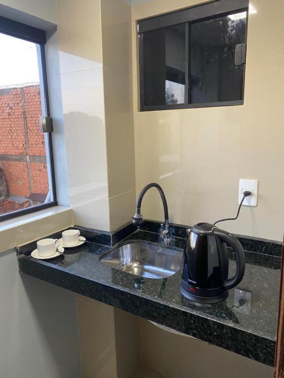 Espana Suites Hotel Ciudad del Este Bagian luar foto